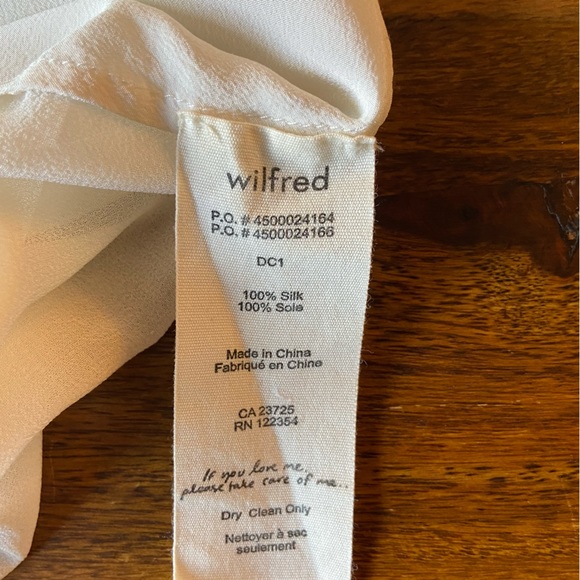 WILFRED. 100% Silk. Size Medium. Color: Ivory. - Picture 2 of 8